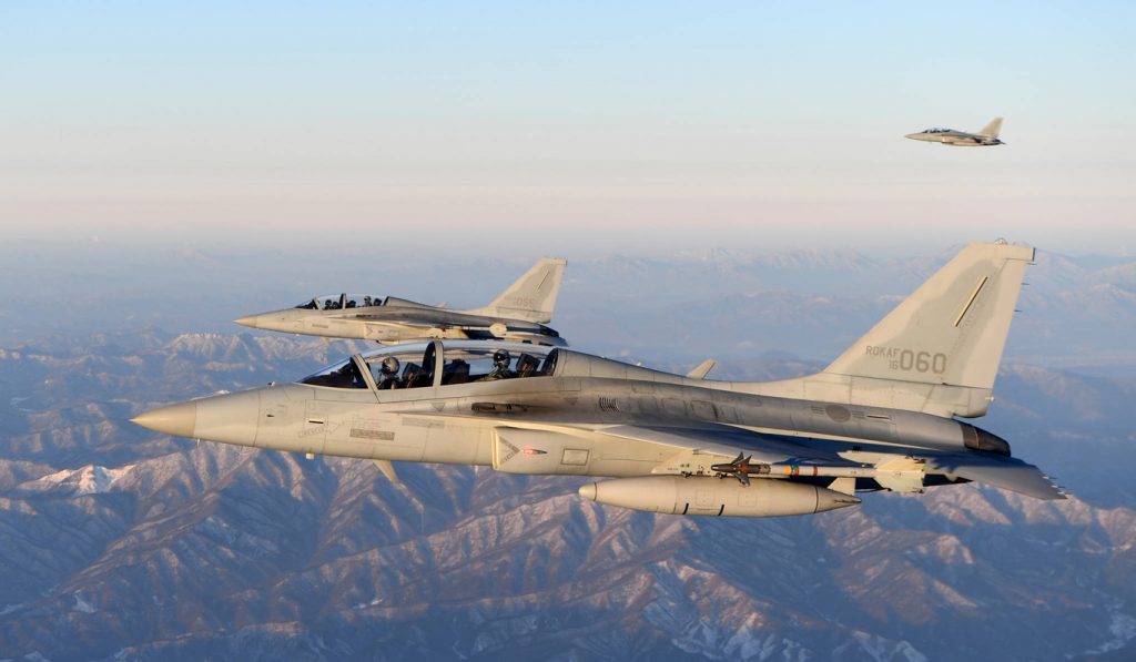 Coreia do Sul oferece o FA-50 Golden Eagle para a Colômbia (Foto: RoKAF).