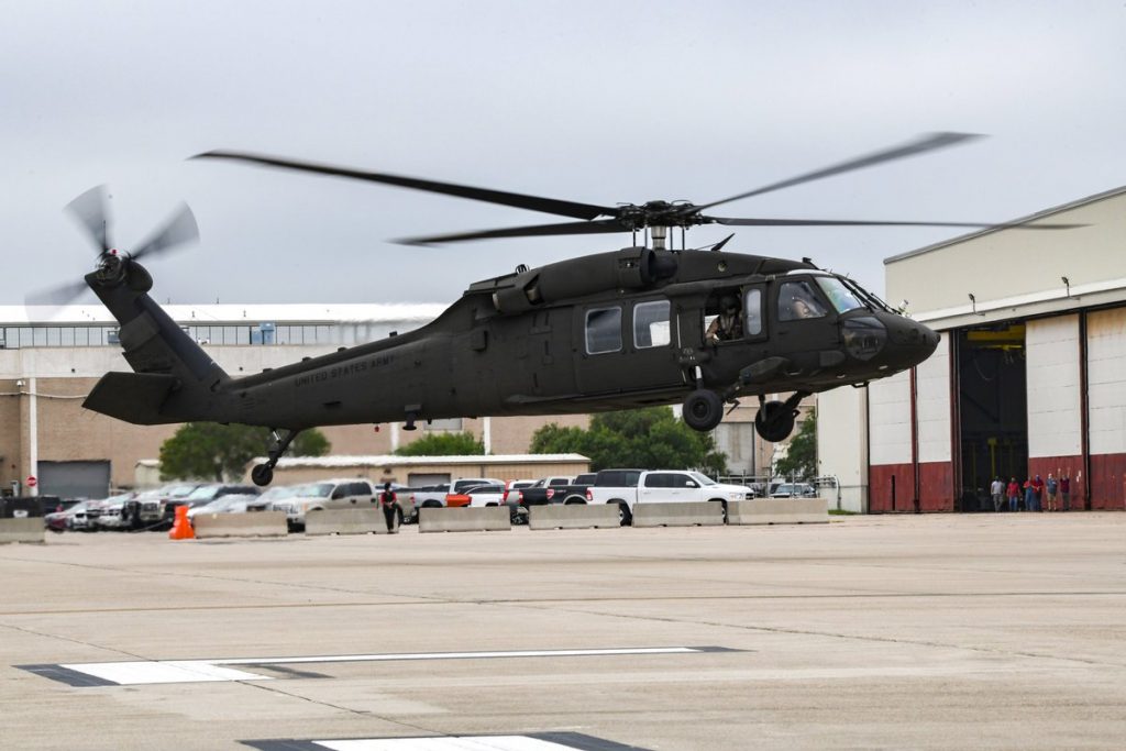 US Army cancela o programa FARA. O UH-60V também foi cancelado. Foto: Sikorsky.