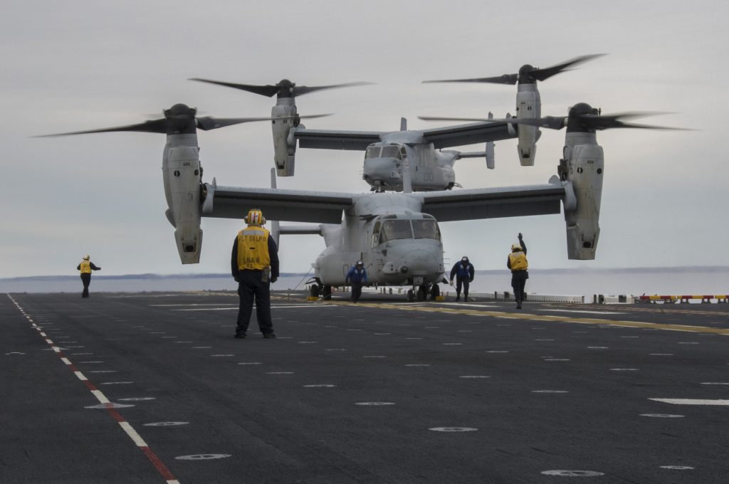EUA suspende operações de toda a frota de V-22 Osprey após acidente (Foto: USN/Ryan Riley).