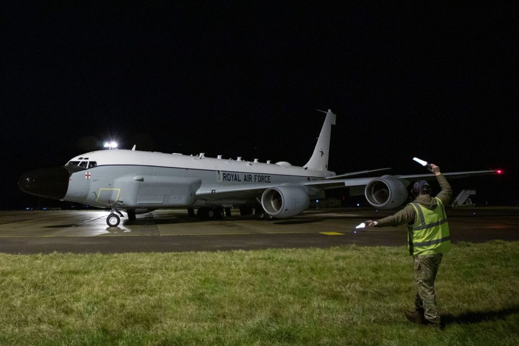 Quantas surtidas voa a RAF? Boeing RC-135W  = 184 sortidas (Foto: RAF).