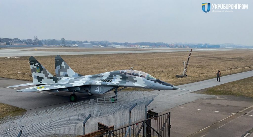 O MiG-29, 40white, foi entregue pela LDARZ, em Lviv, que aguarda assinatura de novo contrato com o governo ucraniano (Foto: LDARZ).
