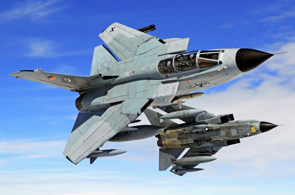 F-35 na Luftwaffe? O Tornado IDS/ECR saem de cena até 2030. Quem será seu substituto de fato? F-35A com EF-2000 ECR/SEAD? F/A-18E/F e EA-18G? (Foto: Luftwaffe).