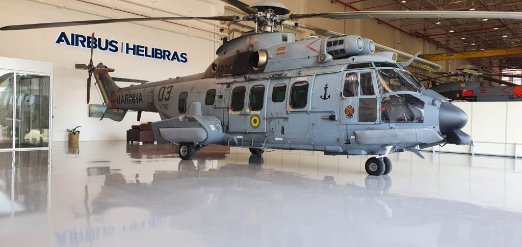 Helibras completa 30ª inspeção A/T em helicóptero H225M. O UH-15 N-7103 da Marinha após a revisão A/T feita pela Airbus Helibras (Foto: Helibras)