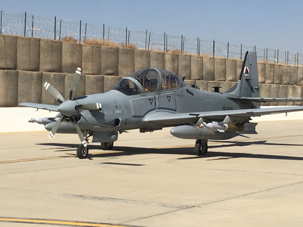 Seis A-29B da AAF estão em Termez (Foto: AAF).