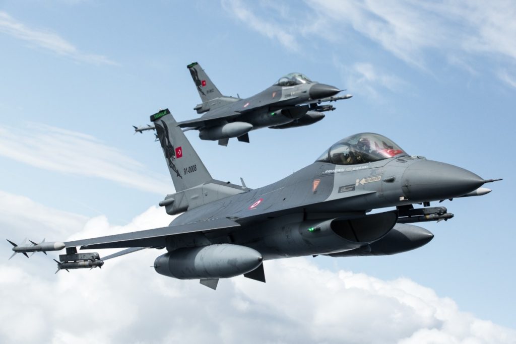 EUA aprova venda de F-16 para Turquia e de F-35 para Grécia (Foto: TuAF).