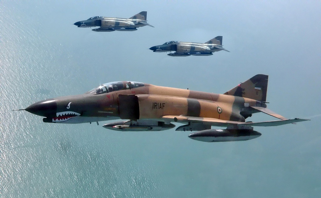 Irã usa os seus F-4 Phantom II para ataques navais (Foto: IRIAF).