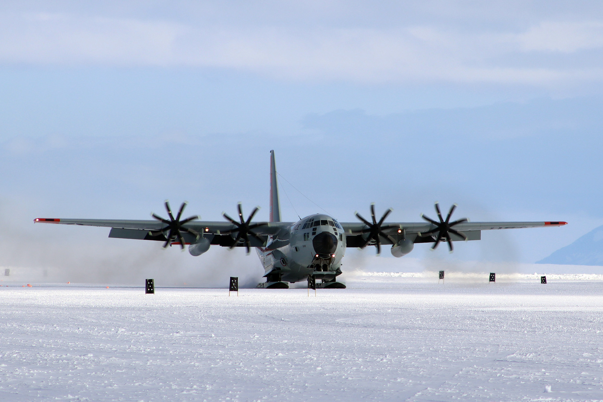 USAF dá início a operação Deep Freeze 20212022 » Força Aérea