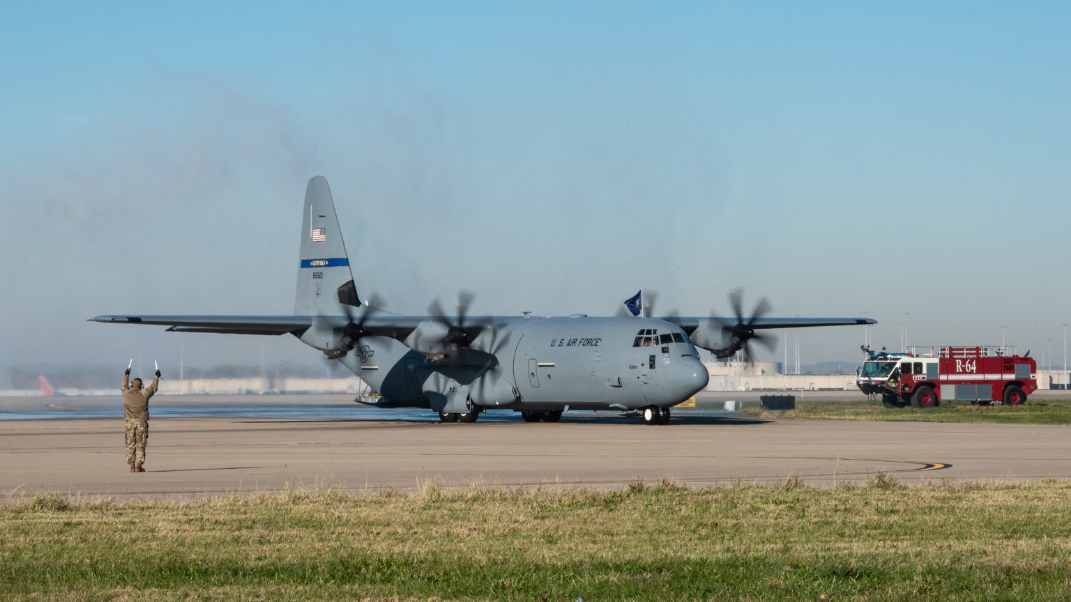 USAF: Kentucky ANG recebe o C-130J Super Hercules – Força Aérea