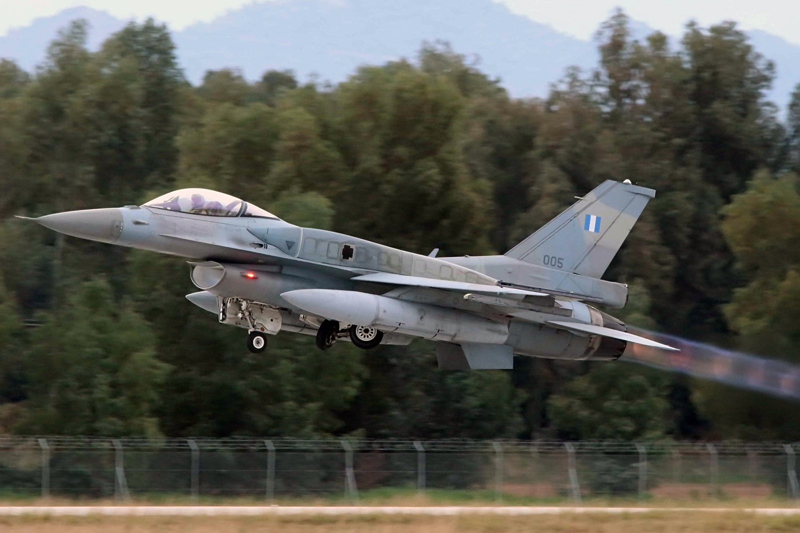 Grécia quer atualizar 38 F-16C/D » Força Aérea