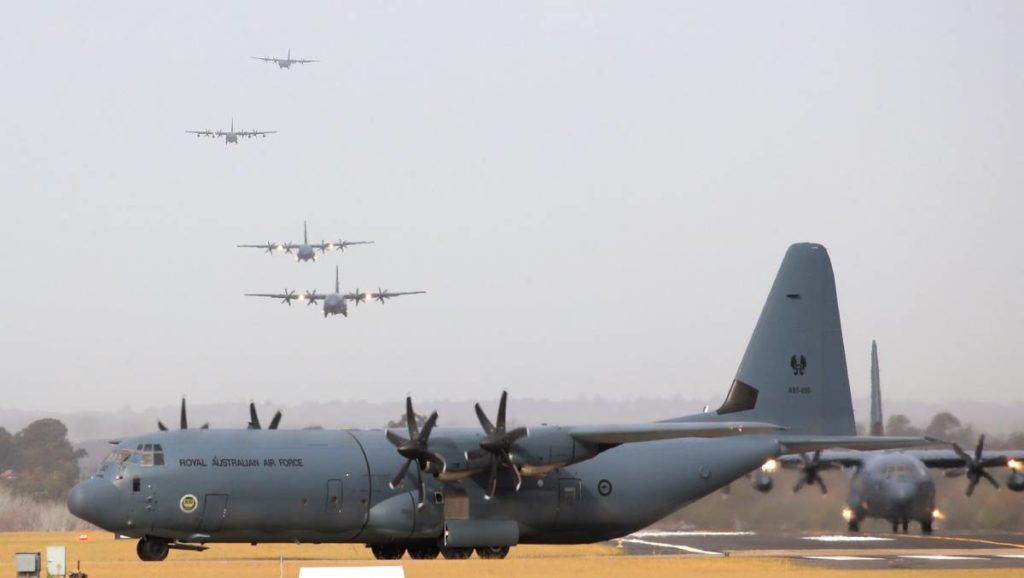 Austrália desenvolve blindagem leve para C-130J Hércules (Foto: RAAF).