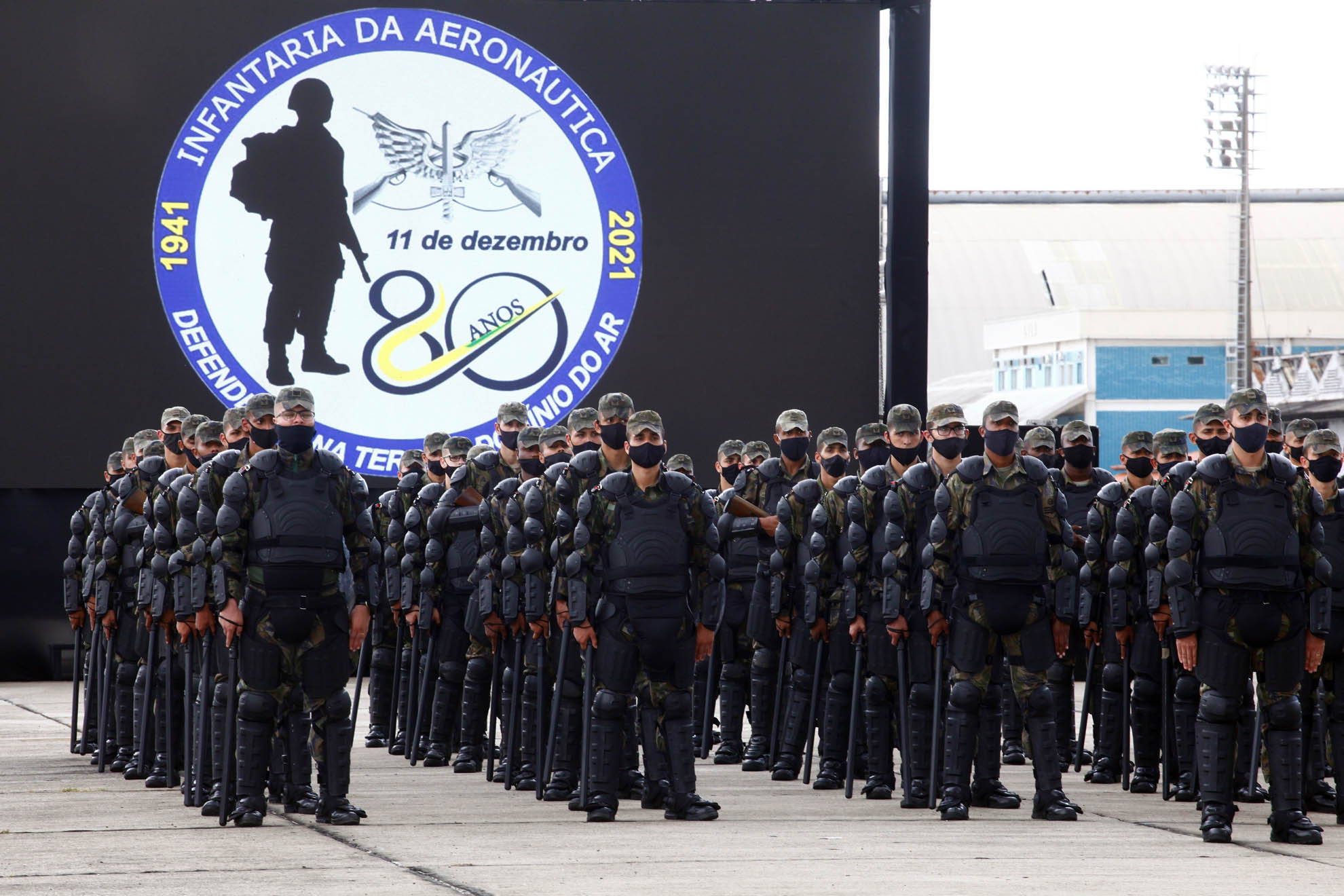 Salvaguarda da avia o Infantaria da Aeron utica celebra 80 anos