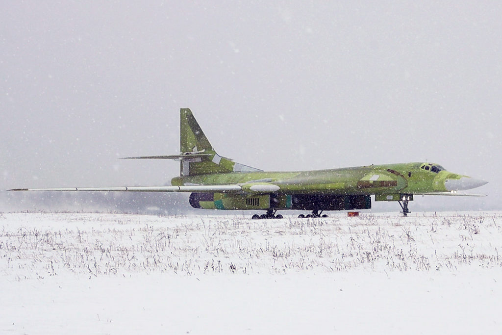 Novo Tu-160M Blackjack realizou o seu primeiro voo (Fotos: Tupolev).