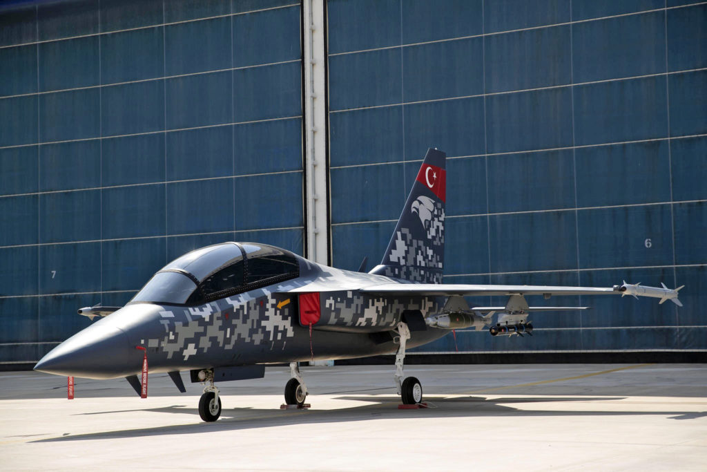 Comitê de defesa turco aprova produção em massa do TAI Hürjet (Foto: TAI).