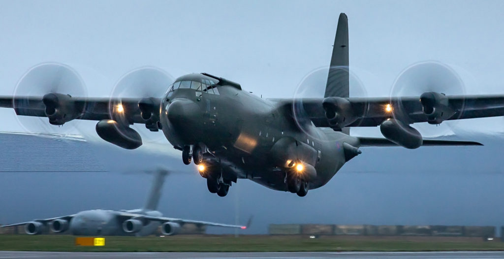 C-130J da RAF realizará missões na Antártida (Fotos: RAF).