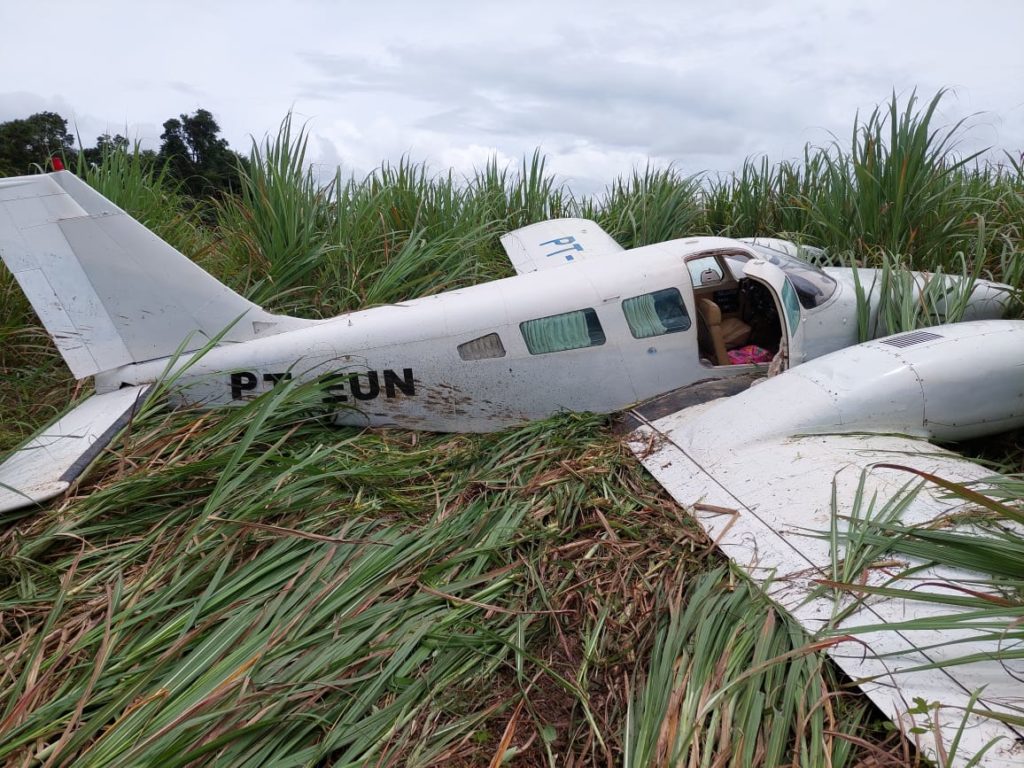 FAB intercepta aeronave transportando drogas no Amazonas (Fotos: FAB).