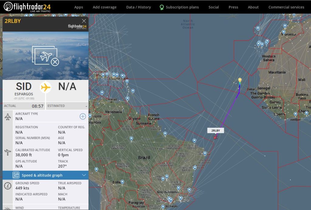 O segundo EMB-175 da Polícia Federal cruzando o Atlântico às 13:00 UTC de 18/03 rumo ao Brasil (Fonte: FR24).