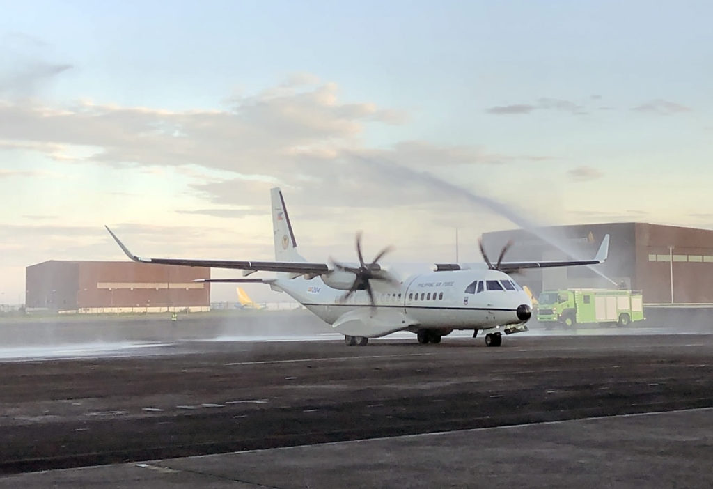 Filipinas recebeu o primeiro de três novos Airbus C295W (Foto: PhAF).