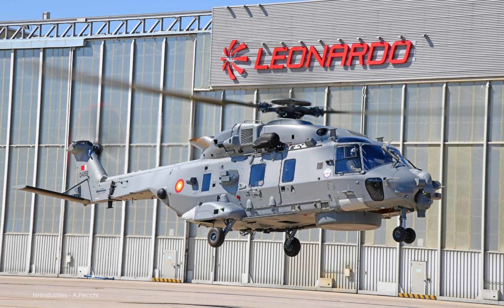 Leonardo entregou os dois primeiros NH90 NFH para o Catar (Fotos: NHIndustries/Leonardo).