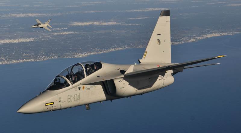 Los pilotos del SWAF se entrenarán en Italia a partir de enero de 2024. Un M-346 del 61st Stormo donde los pilotos del SWAF realizarán las Fases 2 y 3. Foto: AMI.