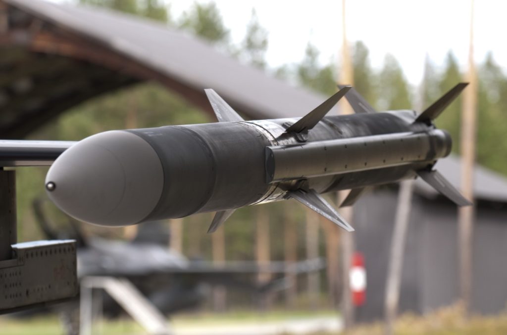 Alemanha aprova a compra do AIM-120C/D AMRAAM. Foto: USAF.