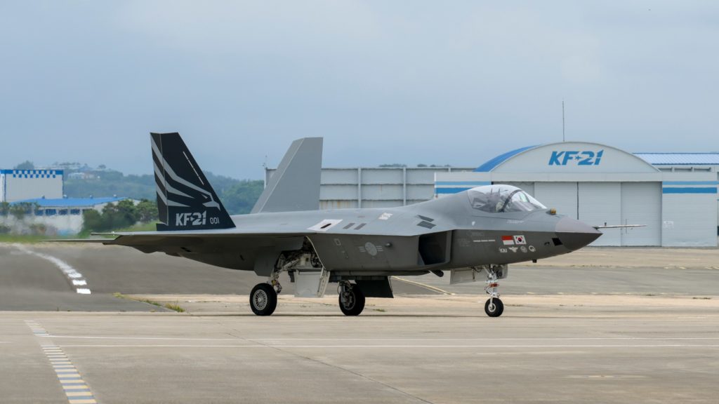 Coreia do Sul aprovou a produção do primeiro lote de caças KF-21 Boramae (Foto: KAI).