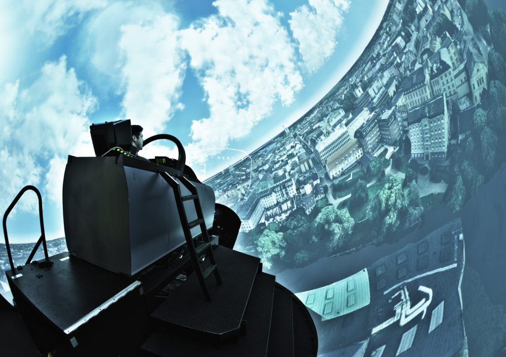 BAAN recibe simulador Gripen (Foto: Saab).