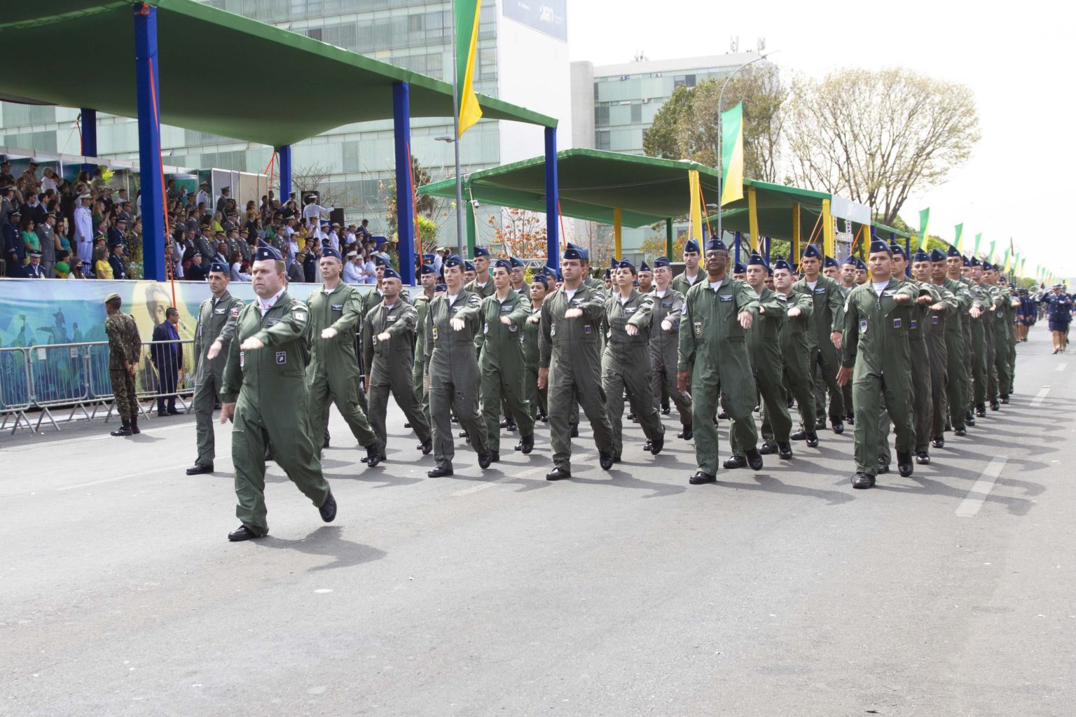 Fab Participa Do Desfile Cívico Militar Em Brasília Força Aérea 1315