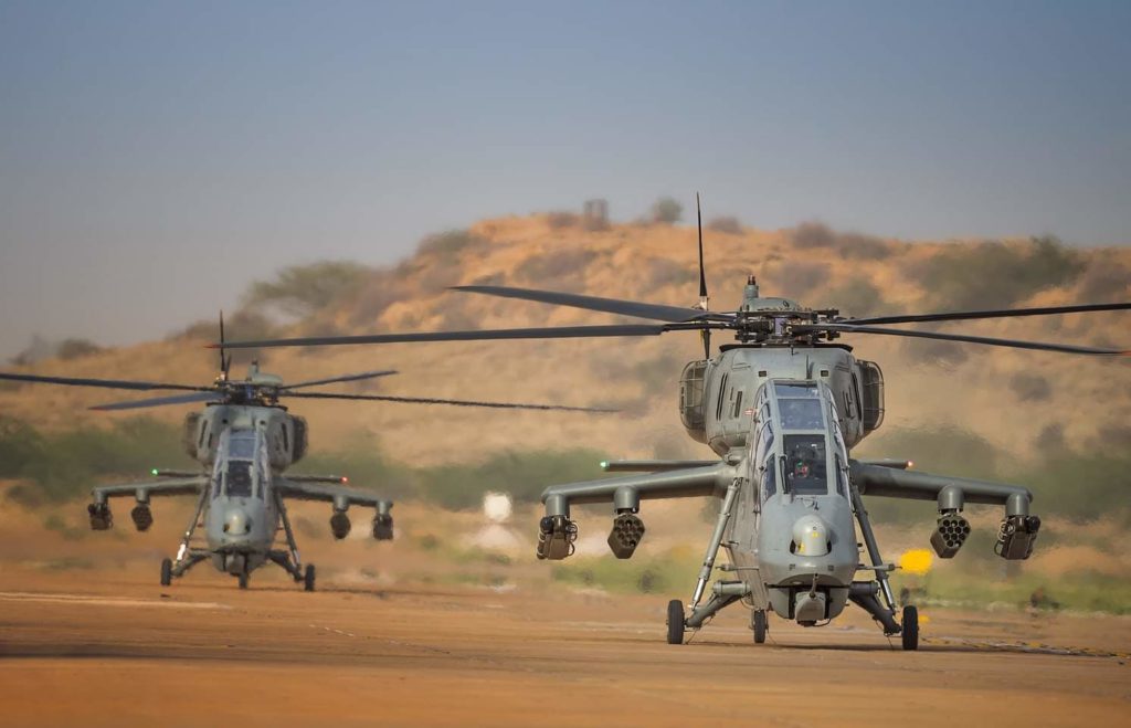 HELICOPTERO INFINITE POWER COM LANCADOR - Santa Helena - Supermercado  online em Belo Horizonte ( BH ), Betim, Nova Lima, Sete Lagoas, Contagem, e  toda região metropolitana