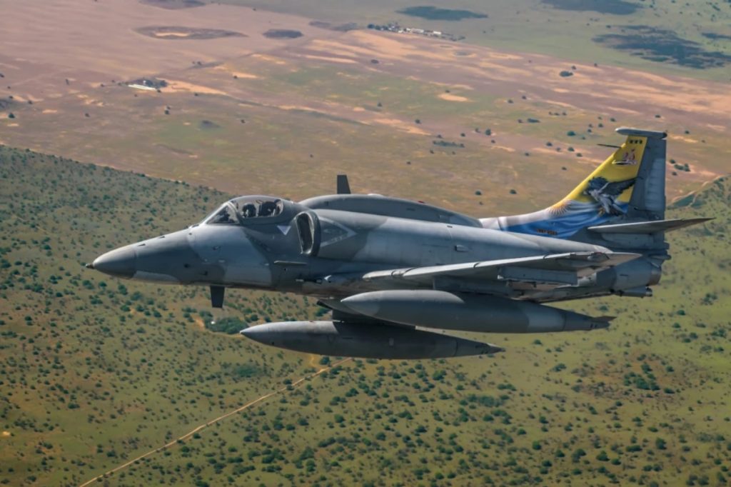 Força Aérea Argentina celebrou 25 anos dos A-4AR Fightinghawk (Fotos: FAA).