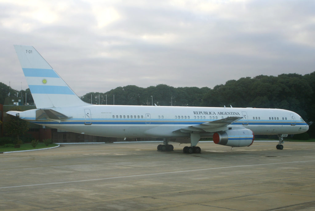Argentina comprou novo Boeing 757 presidencial. Antigo "Tango 01" fora de serviço desde 2015 na Base Aérea de El Palomar (Foto ilustrativa: Benito Latorre - in memorian).