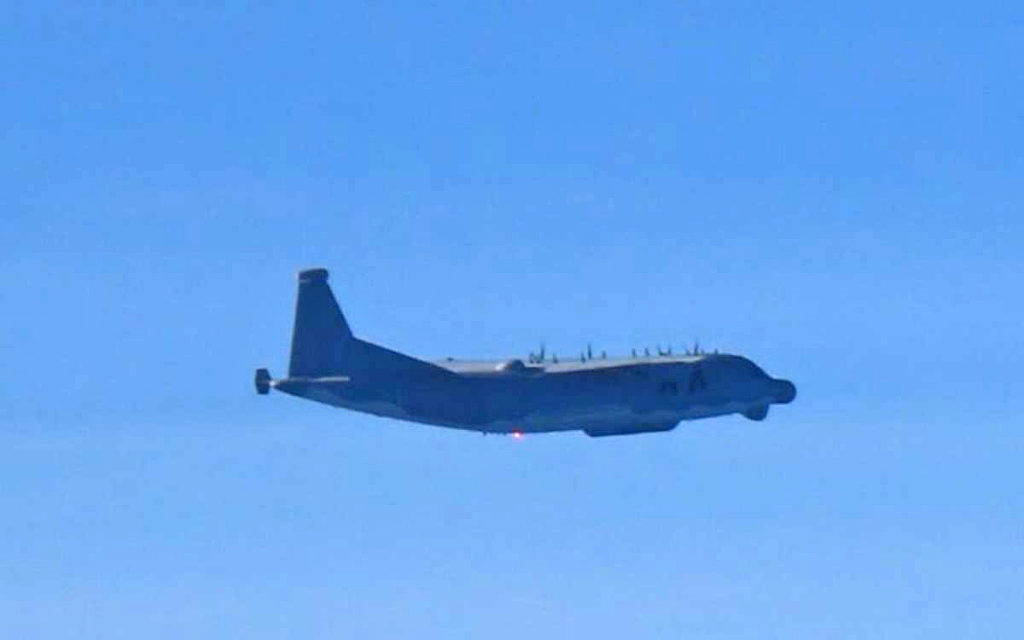 Japão divulga primeira foto do Y-9DZ EW chinês operando na região (Foto: MD Japão).