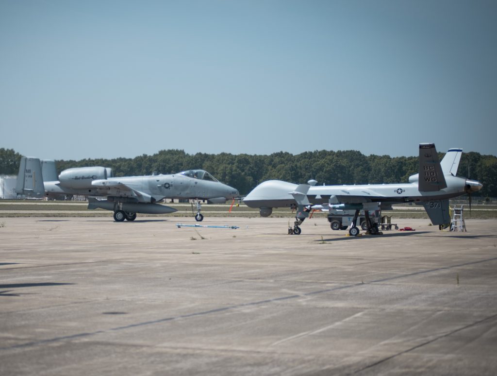 USAF realiza inédita operação envolvendo A-10 e MQ-9 (Foto: USAF).