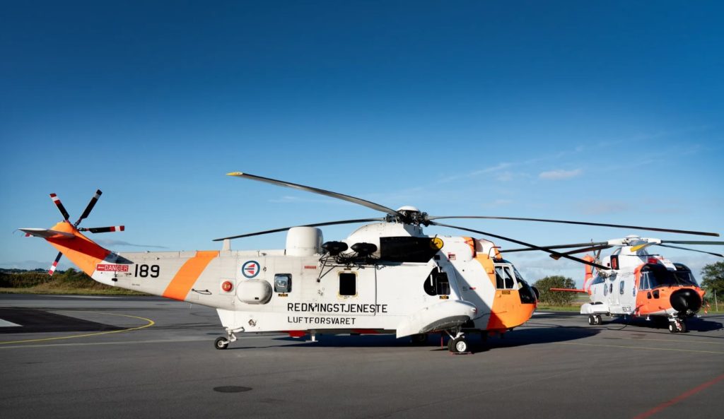 Noruega aposentou seus últimos helicópteros SAR Sea King (Foto: RoNAF).