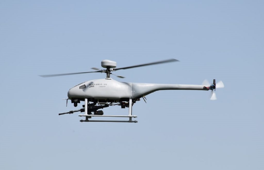 Novas capacidades para o helicóptero não tripulado BlackEagle. A Steadicopter e BIRD Aerosystems revelam nova capacidade para helicóptero não tripulado Black Eagle 50H. Foto: Steadicopter.