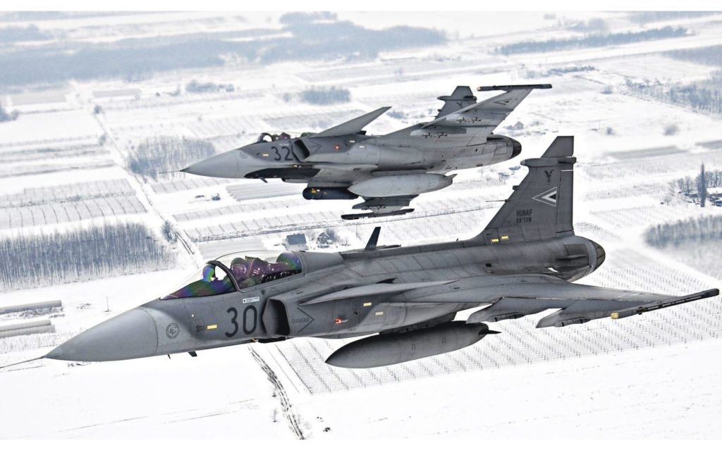 Suécia e Hungria discutem a negociação de caças Gripen E. Atualmente a Hungria possui uma frota com 14 caças Gripens C/D (Foto: HuAF).
