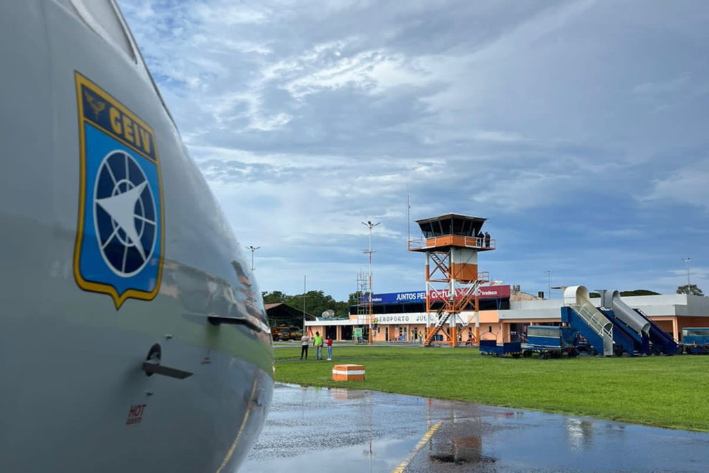 GEIV realiza inspeção dos auxílios à navegação aérea em Parintins (Fotos: FAB).
