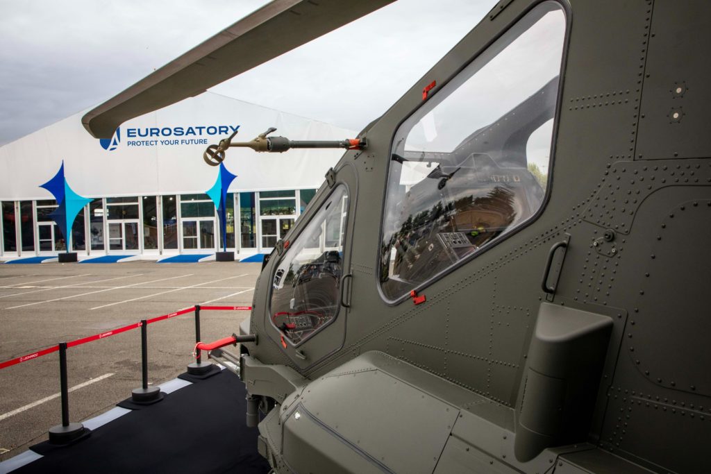 Leonardo apresenta o helicóptero AW249 na Eurosatory. Foto: Leonardo Spa.